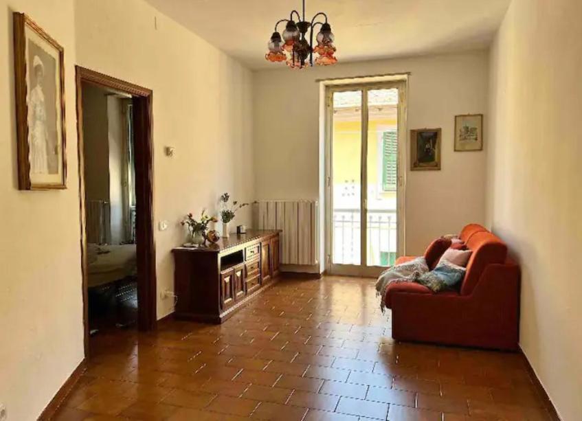 Cheerful Room, Sharing Kitchen In A Cosy Family Art House, Ideal For One Person Or Couple 圣雷默 外观 照片