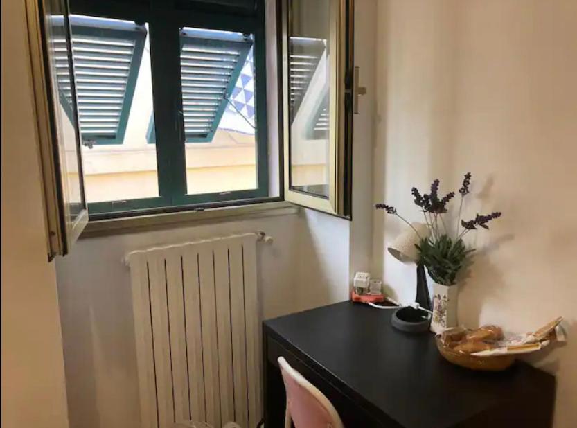 Cheerful Room, Sharing Kitchen In A Cosy Family Art House, Ideal For One Person Or Couple 圣雷默 外观 照片